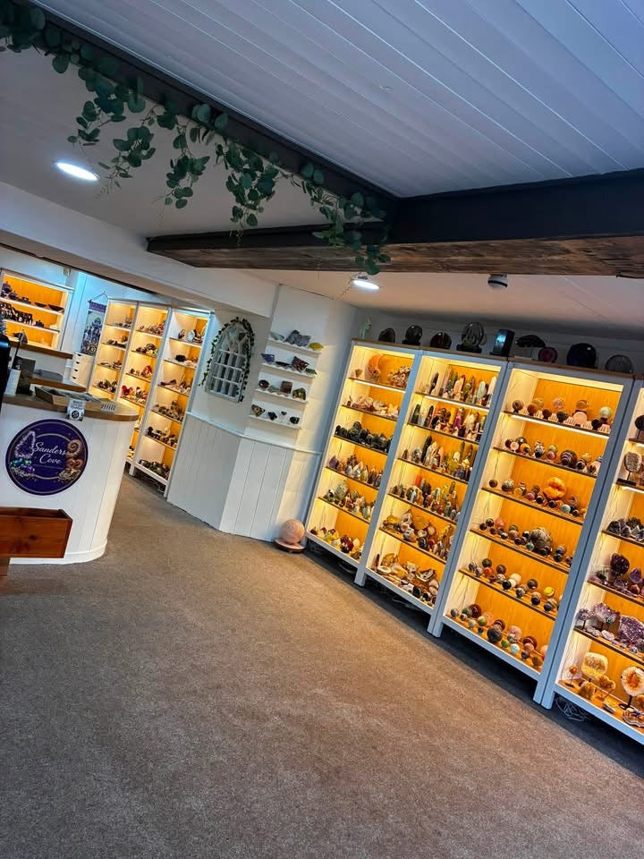 ITS OFFICIAL WE OPEN OUR NEW LOCATION TODAY