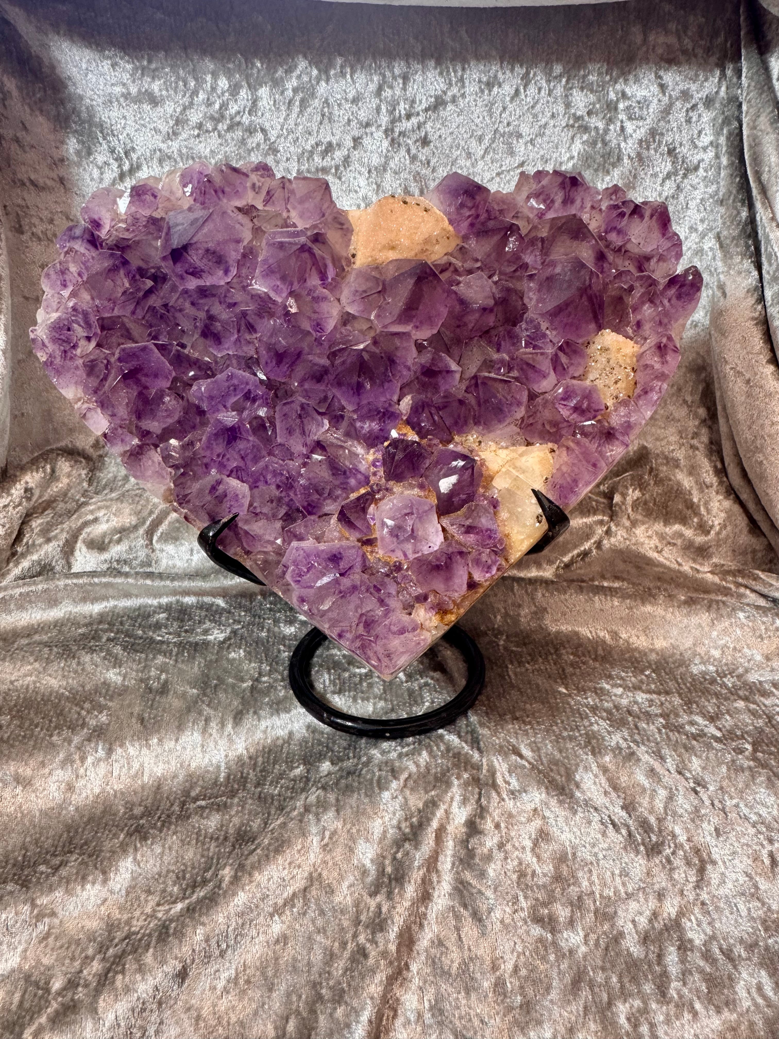 Amethyst Heart 5.85kg